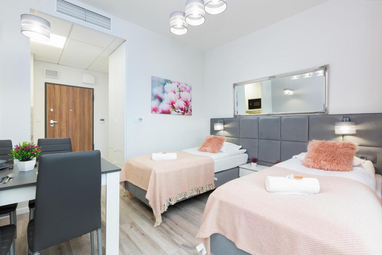 Warsaw Prymasa Tysiaclecia Business Centre By Noclegi Renters Kültér fotó