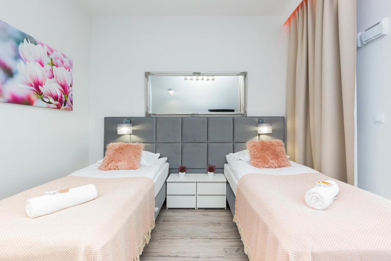 Warsaw Prymasa Tysiaclecia Business Centre By Noclegi Renters Kültér fotó